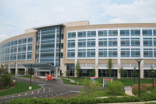 Case Studies - Central Dupage Hospital